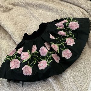 Kids Monnalisa Rose Embroidered skit - Sz 4